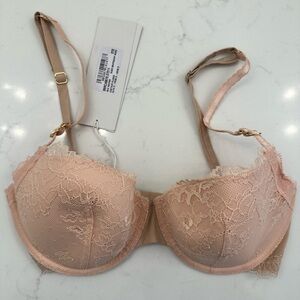 Stella McCartney Lace Bra in Soft Pink
